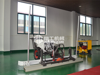 快看！你不知道的手扶混凝土攤鋪機施工優(yōu)勢