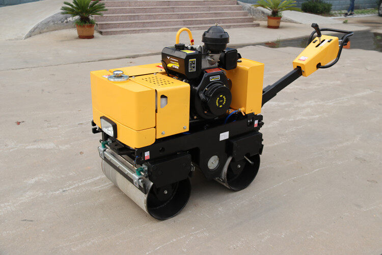  購買壓路機(jī)是振動(dòng)壓路機(jī)好還是靜作用壓路機(jī)好？