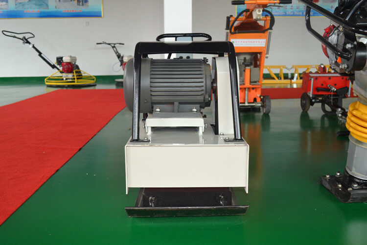 平板夯對于泥土壓實(shí)作用很大，沒人反駁吧？