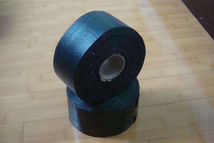 抗裂貼在道路施工的四大作用，看完很受益