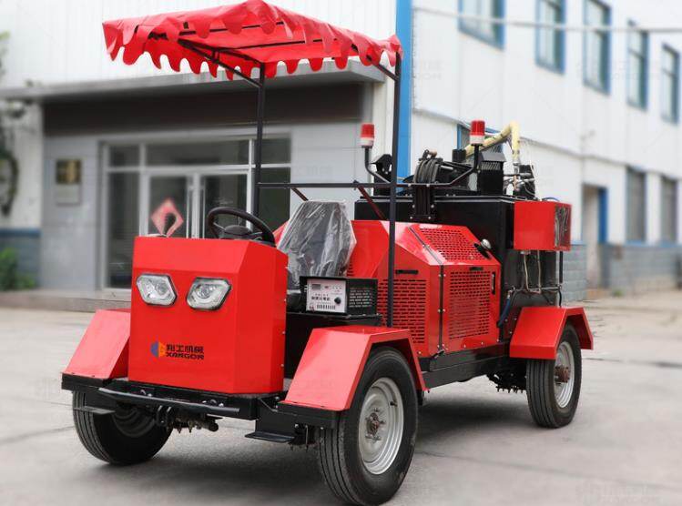 聽說(shuō)電動(dòng)行走的瀝青灌縫機(jī)很好用