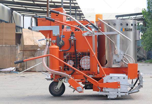 道路劃線機客戶擔(dān)心的問題，一一解決